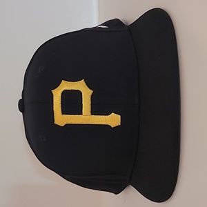 Pittsburgh Pirates 2023 Nike Pro Dri-Fit snapback hat - OS - black w/ gold logo